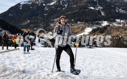 Fussball Bundesliga. Teambuilding SK Austria KLagenfurt. Schneeschuhwandern.  Guenther Gorenzel . Bad Kleinkirchheim, am 14.1.2024.
Foto: Kuess
www.qspictures.net
---
pressefotos, pressefotografie, kuess, qs, qspictures, sport, bild, bilder, bilddatenbank