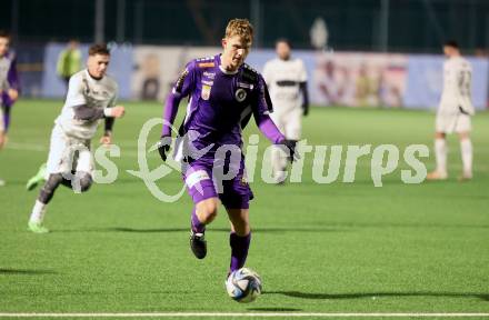 Fussball Testspiel. SK Austria Klagenfurt gegen ASK.   Nicolas Binder (Klagenfurt),  Klagenfurt, amm 17.1.2024.
Foto: Kuess
www.qspictures.net
---
pressefotos, pressefotografie, kuess, qs, qspictures, sport, bild, bilder, bilddatenbank