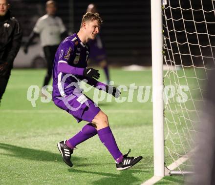 Fussball Testspiel. SK Austria Klagenfurt gegen ASK.   Nicolas Binder (Klagenfurt),  Klagenfurt, amm 17.1.2024.
Foto: Kuess
www.qspictures.net
---
pressefotos, pressefotografie, kuess, qs, qspictures, sport, bild, bilder, bilddatenbank