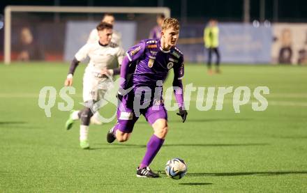 Fussball Testspiel. SK Austria Klagenfurt gegen ASK.  Nicolas Binder  (Klagenfurt),  Klagenfurt, amm 17.1.2024.
Foto: Kuess
www.qspictures.net
---
pressefotos, pressefotografie, kuess, qs, qspictures, sport, bild, bilder, bilddatenbank