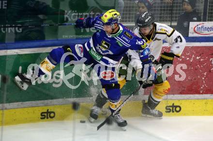 EBEL. Eishockey Bundesliga. EC VSV gegen HC Pustertal Woelfe.   Robert Sabolic,   (VSV),    Wyatt Dale Ege (Pustertal). Villach, am 19.1.2024.
Foto: Kuess
www.qspictures.net
---
pressefotos, pressefotografie, kuess, qs, qspictures, sport, bild, bilder, bilddatenbank