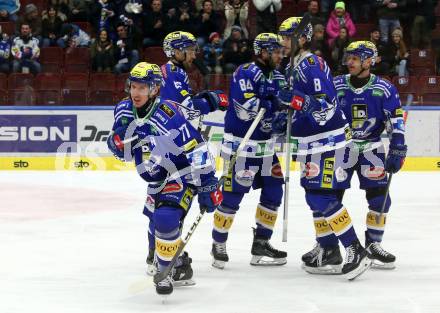 EBEL. Eishockey Bundesliga. EC VSV gegen HC Pustertal Woelfe.  Torjubel Alex Wall, Andrew Desjardins, Philipp Lindner, John Hughes, Maximilian Rebernig   (VSV). Villach, am 19.1.2024.
Foto: Kuess
www.qspictures.net
---
pressefotos, pressefotografie, kuess, qs, qspictures, sport, bild, bilder, bilddatenbank