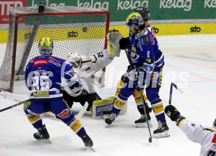 EBEL. Eishockey Bundesliga. EC VSV gegen HC Pustertal Woelfe.    Mark Katic, Maximilian Rebernig, (VSV),   Andreas Bernard  (Pustertal). Villach, am 19.1.2024.
Foto: Kuess
www.qspictures.net
---
pressefotos, pressefotografie, kuess, qs, qspictures, sport, bild, bilder, bilddatenbank