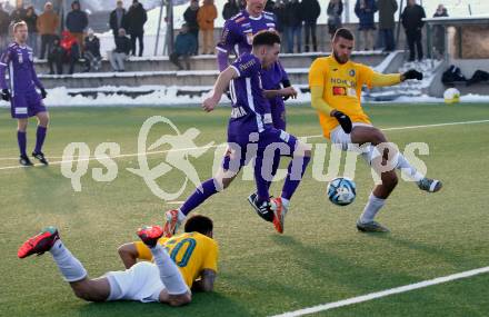 Fussball Testspiel. SK Austria Klagenfurt gegen NK Bravo.  Sinan Karweina  (Klagenfurt). Moosburg, am 20.1.2024.
Foto: Kuess
www.qspictures.net
---
pressefotos, pressefotografie, kuess, qs, qspictures, sport, bild, bilder, bilddatenbank