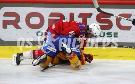 EBEL. Eishockey Bundesliga. EC KAC gegen Asiago Hockey.    Johannes Bischofberger, (KAC),   Giovanni Luigi Domenico Vallati  (Asiago).  Klagenfurt, am 23.1.2024.
Foto: Kuess
www.qspictures.net
---
pressefotos, pressefotografie, kuess, qs, qspictures, sport, bild, bilder, bilddatenbank