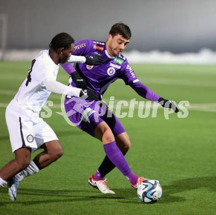 Fussball Testspiel. SK Austria Klagenfurt gegen Sturm Graz Amateure.  Nikola Djoric (KLagenfurt). Moosburg, am 24.1.2024.
Foto: Kuess
www.qspictures.net
---
pressefotos, pressefotografie, kuess, qs, qspictures, sport, bild, bilder, bilddatenbank