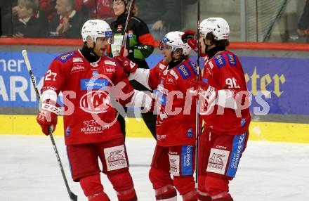 EBEL. Eishockey Bundesliga. EC KAC gegen HC TIWAG Innsbruck.  Torjubel Thomas Hundertpfund, Johannes Bischofberger, Matthew Fraser (KAC). Klagenfurt, am 26.1.2024.
Foto: Kuess
www.qspictures.net
---
pressefotos, pressefotografie, kuess, qs, qspictures, sport, bild, bilder, bilddatenbank