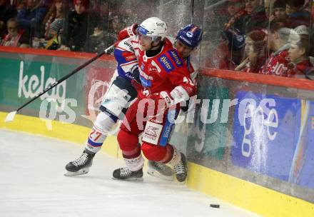 EBEL. Eishockey Bundesliga. EC KAC gegen HC TIWAG Innsbruck.  Johannes Bischofberger,  (KAC),  Anders Krogsgaard (Innsbruck).  Klagenfurt, am 26.1.2024.
Foto: Kuess
www.qspictures.net
---
pressefotos, pressefotografie, kuess, qs, qspictures, sport, bild, bilder, bilddatenbank