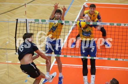 Volleyball. Powerfusion Volley League Men. SK Zadruga Aich/Dob gegen VBK Woerther-See-Loewen Klagenfurt.   Elia Stosch, Alpar Szabo,  (Aich/Dob),   Ben Stockhammer (Worthersee Loewen). Bleiburg, am 27.1.2024.
Foto: Kuess
www.qspictures.net
---
pressefotos, pressefotografie, kuess, qs, qspictures, sport, bild, bilder, bilddatenbank