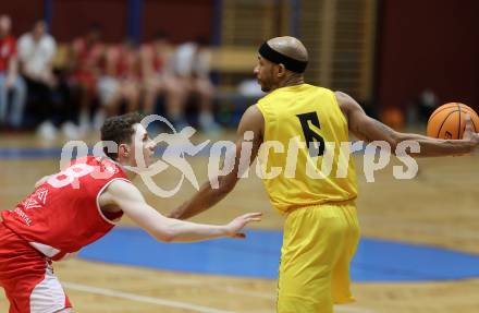 Basketball 2. Liga 2023/2024. Grunddurchgang 15. Runde.  Woerthersee Piraten gegen Upper Austrian Ballers.  Shawn L. Ray  (Piraten),  Simon Hintenaus  (Upper Austrian Ballers).   Klagenfurt, am 28.1.2024
Foto: Kuess

---
pressefotos, pressefotografie, kuess, qs, qspictures, sport, bild, bilder, bilddatenbank