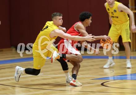 Basketball 2. Liga 2023/2024. Grunddurchgang 15. Runde.  Woerthersee Piraten gegen Upper Austrian Ballers. Jernej Andolsek Heine   (Piraten),   Samuel Gatterbauer (Upper Austrian Ballers).   Klagenfurt, am 28.1.2024
Foto: Kuess

---
pressefotos, pressefotografie, kuess, qs, qspictures, sport, bild, bilder, bilddatenbank