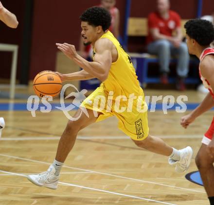 Basketball 2. Liga 2023/2024. Grunddurchgang 15. Runde.  Woerthersee Piraten gegen Upper Austrian Ballers.   Marcus Holyfield (Piraten),   Klagenfurt, am 28.1.2024
Foto: Kuess

---
pressefotos, pressefotografie, kuess, qs, qspictures, sport, bild, bilder, bilddatenbank