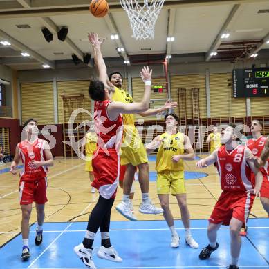 Basketball 2. Liga 2023/2024. Grunddurchgang 15. Runde.  Woerthersee Piraten gegen Upper Austrian Ballers.  Marcus Holyfield  (Piraten),   Petar Nemcec (Upper Austrian Ballers).   Klagenfurt, am 28.1.2024
Foto: Kuess

---
pressefotos, pressefotografie, kuess, qs, qspictures, sport, bild, bilder, bilddatenbank