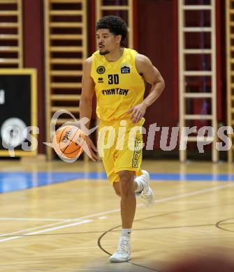 Basketball 2. Liga 2023/2024. Grunddurchgang 15. Runde.  Woerthersee Piraten gegen Upper Austrian Ballers.   Marcus Holyfield (Piraten),    Klagenfurt, am 28.1.2024
Foto: Kuess

---
pressefotos, pressefotografie, kuess, qs, qspictures, sport, bild, bilder, bilddatenbank