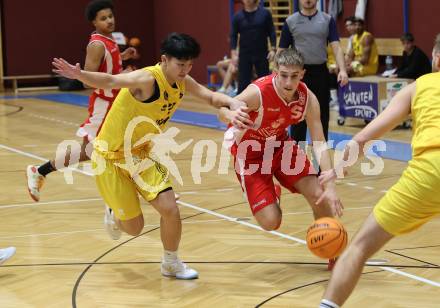 Basketball 2. Liga 2023/2024. Grunddurchgang 15. Runde.  Woerthersee Piraten gegen Upper Austrian Ballers.  Levin Hu  (Piraten),   Valentin Pils (Upper Austrian Ballers).   Klagenfurt, am 28.1.2024
Foto: Kuess

---
pressefotos, pressefotografie, kuess, qs, qspictures, sport, bild, bilder, bilddatenbank