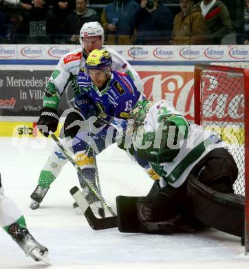 EBEL. Eishockey Bundesliga. EC VSV gegen HK SZ Olimpija Ljubljana.  Alex Wall,  (VSV),  Maris Bicevskis, Lukas Horak   (Olimpija Ljubljana). Villach, am 2.2.2024.
Foto: Kuess
www.qspictures.net
---
pressefotos, pressefotografie, kuess, qs, qspictures, sport, bild, bilder, bilddatenbank