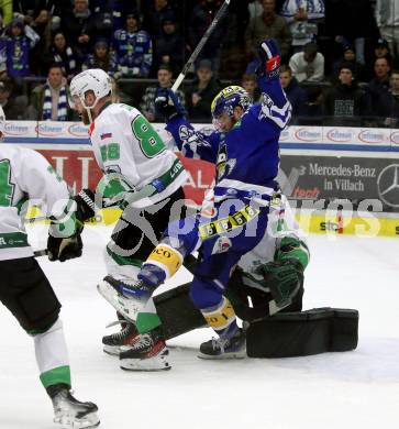 EBEL. Eishockey Bundesliga. EC VSV gegen HK SZ Olimpija Ljubljana.  Kevin Hancock,  (VSV), Miha Zajc    (Olimpija Ljubljana). Villach, am 2.2.2024.
Foto: Kuess
www.qspictures.net
---
pressefotos, pressefotografie, kuess, qs, qspictures, sport, bild, bilder, bilddatenbank