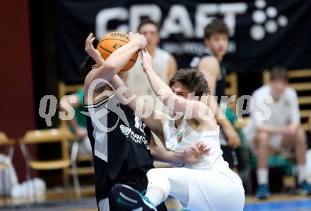 Basketball 2. Liga 2023/2024. Grunddurchgang 16. Runde.  KOS gegen RAIDERS Tirol.   Simon Siencnik (KOS),  Marko Spasojevic  (Tirol). Klagenfurt, am 3.2.2024.
Foto: Kuess
www.qspictures.net
---
pressefotos, pressefotografie, kuess, qs, qspictures, sport, bild, bilder, bilddatenbank