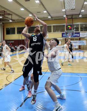 Basketball 2. Liga 2023/2024. Grunddurchgang 16. Runde.  KOS gegen RAIDERS Tirol.  Enes Avdic  (KOS), Stefan Oberhauser   (Tirol). Klagenfurt, am 3.2.2024.
Foto: Kuess
www.qspictures.net
---
pressefotos, pressefotografie, kuess, qs, qspictures, sport, bild, bilder, bilddatenbank