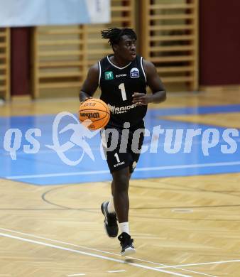 Basketball 2. Liga 2023/2024. Grunddurchgang 16. Runde.  KOS gegen RAIDERS Tirol.    Dennis Acheampong (Tirol). Klagenfurt, am 3.2.2024.
Foto: Kuess
www.qspictures.net
---
pressefotos, pressefotografie, kuess, qs, qspictures, sport, bild, bilder, bilddatenbank