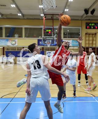 Basketball 2. Liga 2023/2024. Grunddurchgang 17. Runde.  KOS gegen Upper Austrian Ballers   Albin Llapashtica (KOS),  Samuel Gatterbauer  (Austrian Ballers). Klagenfurt, am 10.2.2024.
Foto: Kuess

---
pressefotos, pressefotografie, kuess, qs, qspictures, sport, bild, bilder, bilddatenbank