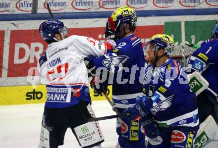 EBEL. Eishockey Bundesliga. EC VSV gegen HC TIWAG Innsbruck.  Ethan Cap, Robert Sabolic,  (VSV),  Luis Ludin  (Innsbruck). Villach, am 21.2.2024.
Foto: Kuess
www.qspictures.net
---
pressefotos, pressefotografie, kuess, qs, qspictures, sport, bild, bilder, bilddatenbank