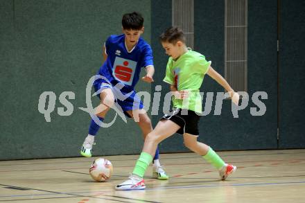 Futsal Schuelerliga. Finale. BRG Spittal (gruen) gegen Waidmannsdorf (blau).  . St. Veit an der Glan, am 22.2.2023.
Foto: Kuess
www.qspictures.net
---
pressefotos, pressefotografie, kuess, qs, qspictures, sport, bild, bilder, bilddatenbank