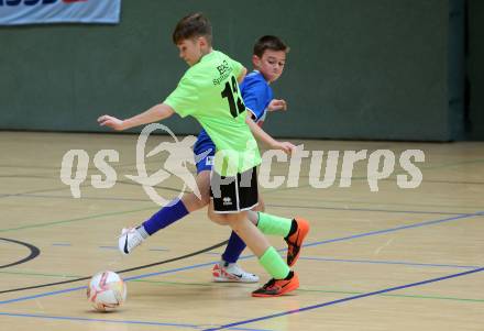 Futsal Schuelerliga. Finale. BRG Spittal (gruen) gegen Waidmannsdorf (blau).  . St. Veit an der Glan, am 22.2.2023.
Foto: Kuess
www.qspictures.net
---
pressefotos, pressefotografie, kuess, qs, qspictures, sport, bild, bilder, bilddatenbank