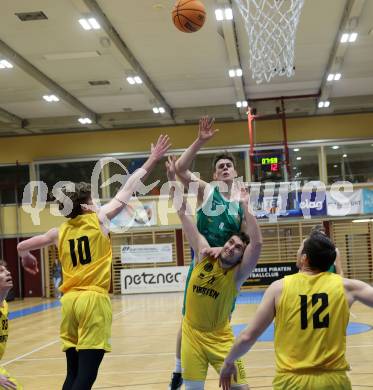 Basketball 2. Liga 2023/2024. Grunddurchgang 19. Runde.  Woerthersee Piraten gegen KOS. Andreas Nuck (Piraten),   Lorenz Windisch (KOS). Klagenfurt, am 24.2.2024.
Foto: Kuess

---
pressefotos, pressefotografie, kuess, qs, qspictures, sport, bild, bilder, bilddatenbank