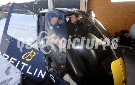 Schi Nordisch. Schispringen. Interview Thomas Morgenstern. Marcel Santner, Thomas Morgenstern. Mauterndorf, am 14.12.2023.
Foto: Kuess
---
pressefotos, pressefotografie, kuess, qs, qspictures, sport, bild, bilder, bilddatenbank