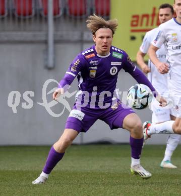 Fussball Bundesliga. SK Austria Klagenfurt gegen FC Blau Weiss Linz.  Aaron Sky Schwarz (Klagenfurt).  Klagenfurt, am 25.2.2024.
Foto: Kuess
www.qspictures.net
---
pressefotos, pressefotografie, kuess, qs, qspictures, sport, bild, bilder, bilddatenbank