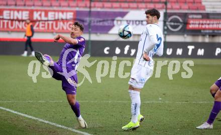 Fussball Bundesliga. SK Austria Klagenfurt gegen FC Blau Weiss Linz. Christopher Wernitznig,  (Klagenfurt), Mehmet Ibrahimi   (Linz).  Klagenfurt, am 25.2.2024.
Foto: Kuess
www.qspictures.net
---
pressefotos, pressefotografie, kuess, qs, qspictures, sport, bild, bilder, bilddatenbank