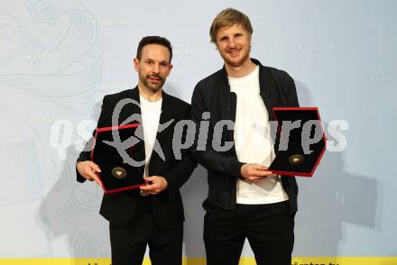 Eishockey, Fussball. Verleihung Sportleistungsmedaille in Gold. Thomas Koch, Martin Hinteregger . Klagenfurt, am 29.2.2024.
Foto: Kuess
www.qspictures.net
---
pressefotos, pressefotografie, kuess, qs, qspictures, sport, bild, bilder, bilddatenbank