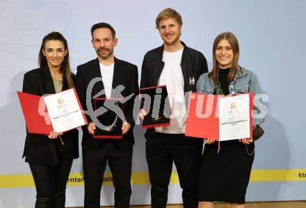 Eishockey, Fussball. Verleihung Sportleistungsmedaille in Gold.  Ivana, Thomas Koch, Martin Hinteregger, Corina. Klagenfurt, am 29.2.2024.
Foto: Kuess
www.qspictures.net
---
pressefotos, pressefotografie, kuess, qs, qspictures, sport, bild, bilder, bilddatenbank