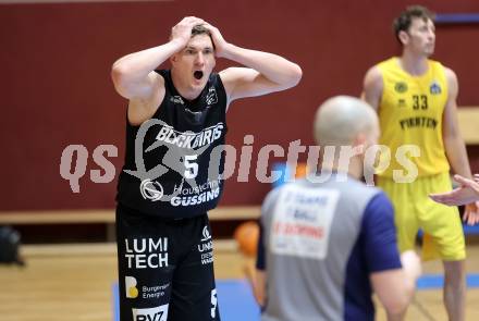 Basketball 2. Liga 2023/2024. Playoffs. VF-031.  Woerthersee Piraten gegen Guessing Blackbirds.    Sebastian Koch  (Guessing). Klagenfurt, am 2.3.2024.
Foto: Kuess

---
pressefotos, pressefotografie, kuess, qs, qspictures, sport, bild, bilder, bilddatenbank