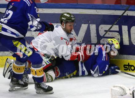 EBEL. Eishockey Bundesliga. EC VSV gegen HCB Suedtirol Alperia.  Kevin Hancock,  (VSV),    Cristiano Digiacinto (Bozen). Villach, am 5.3.2024.
Foto: Kuess
www.qspictures.net
---
pressefotos, pressefotografie, kuess, qs, qspictures, sport, bild, bilder, bilddatenbank