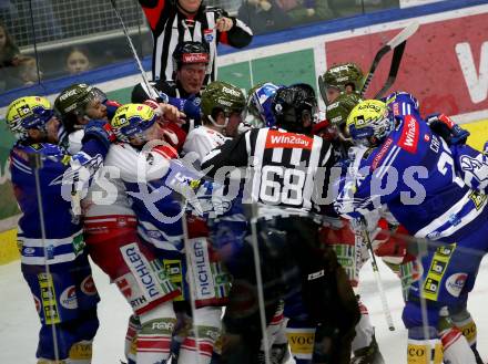 EBEL. Eishockey Bundesliga. EC VSV gegen HCB Suedtirol Alperia.  John Hughes, Robert Sabolic, Ethan Cap,  (VSV). Villach, am 9.3.2024.
Foto: Kuess
www.qspictures.net
---
pressefotos, pressefotografie, kuess, qs, qspictures, sport, bild, bilder, bilddatenbank