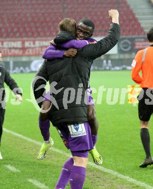 Fussball Bundesliga. SK Austria Klagenfurt gegen Rapid Wien.  Jubel Nicolas Binder, Solomon Bonnah (Klagenfurt). Klagenfurt, am 10.3.2024.
Foto: Kuess
www.qspictures.net
---
pressefotos, pressefotografie, kuess, qs, qspictures, sport, bild, bilder, bilddatenbank