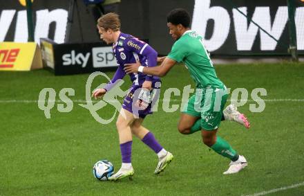 Fussball Bundesliga. SK Austria Klagenfurt gegen Rapid Wien.  Aaron Sky Schwarz,  (Klagenfurt),  Fally Mayulu (Rapid).  Klagenfurt, am 10.3.2024.
Foto: Kuess
www.qspictures.net
---
pressefotos, pressefotografie, kuess, qs, qspictures, sport, bild, bilder, bilddatenbank