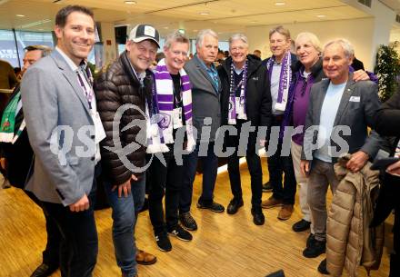 Fussball Bundesliga. SK Austria Klagenfurt gegen Rapid Wien. Philipp Liesnig, Buergermeister Christian Scheider, Arno Arthofer, Friedrich Koncilia, Landeshauptmann Peter Kaiser, Walter Koch, Helmut Koenig, Franz Hasil. Klagenfurt, am 10.3.2024.
Foto: Kuess
www.qspictures.net
---
pressefotos, pressefotografie, kuess, qs, qspictures, sport, bild, bilder, bilddatenbank