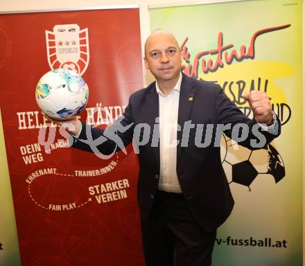 Fussball. Jahreshauptversammlung Kaerntner Fussballverband... Martin Mutz Klagenfurt, am 15.3.2024.
Foto: Kuess
---
pressefotos, pressefotografie, kuess, qs, qspictures, sport, bild, bilder, bilddatenbank