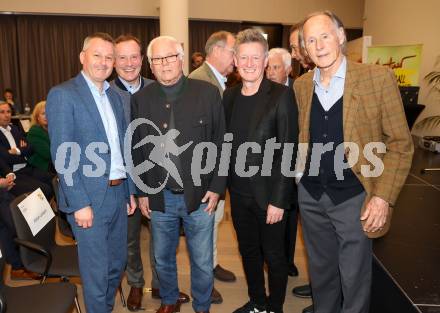 Fussball. Jahreshauptversammlung Kaerntner Fussballverband. Guenther Leikam, Ulrich Zafoschnig, Anton Leikam, Arno Arthofer, Christoph Schasche. Klagenfurt, am 15.3.2024.
Foto: Kuess
---
pressefotos, pressefotografie, kuess, qs, qspictures, sport, bild, bilder, bilddatenbank