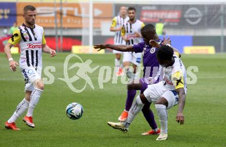 Fussball Bundesliga. SK Austria Klagenfurt gegen LASK.  Solomon Bonnah, (Klagenfurt),  George Bello  (LASK).  Klagenfurt, am 5.5.2024.
Foto: Kuess
www.qspictures.net
---
pressefotos, pressefotografie, kuess, qs, qspictures, sport, bild, bilder, bilddatenbank