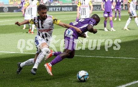 Fussball Bundesliga. SK Austria Klagenfurt gegen LASK. Solomon Bonnah, (Klagenfurt), Adil Taoui    (LASK).  Klagenfurt, am 5.5.2024.
Foto: Kuess
www.qspictures.net
---
pressefotos, pressefotografie, kuess, qs, qspictures, sport, bild, bilder, bilddatenbank