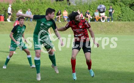 Fussball. Kaerntner Liga. Ferlach Atus gegen Lendorf.  Stephan Buergler  (Ferlach),  Florian Pingist (Lendorf).  Ferlach, 11.5.2024.
Foto: Kuess
www.qspictures.net
---
pressefotos, pressefotografie, kuess, qs, qspictures, sport, bild, bilder, bilddatenbank