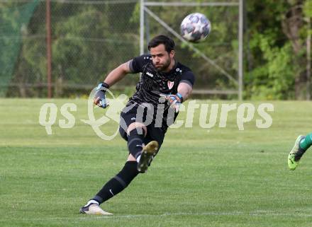 Fussball. Kaerntner Liga. Ferlach Atus gegen Lendorf.   Florian Heindl (Ferlach),    Ferlach, 11.5.2024.
Foto: Kuess
www.qspictures.net
---
pressefotos, pressefotografie, kuess, qs, qspictures, sport, bild, bilder, bilddatenbank