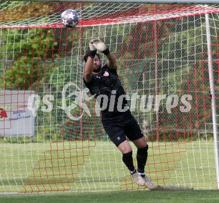 Fussball. Kaerntner Liga. Ferlach Atus gegen Lendorf.  Florian Heindl  (Ferlach),  Ferlach, 11.5.2024.
Foto: Kuess
www.qspictures.net
---
pressefotos, pressefotografie, kuess, qs, qspictures, sport, bild, bilder, bilddatenbank