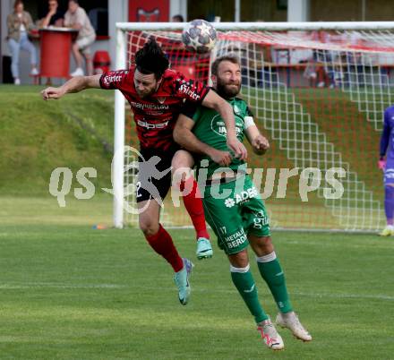 Fussball. Kaerntner Liga. Ferlach Atus gegen Lendorf.  Stephan Buergler  (Ferlach), Mario Zagler   (Lendorf).  Ferlach, 11.5.2024.
Foto: Kuess
www.qspictures.net
---
pressefotos, pressefotografie, kuess, qs, qspictures, sport, bild, bilder, bilddatenbank