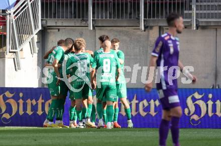 Fussball Bundesliga. SK Austria Klagenfurt gegen SK Rapid Wien.   Torjubel (Rapid).  Klagenfurt, am 12.5.2024.
Foto: Kuess
www.qspictures.net
---
pressefotos, pressefotografie, kuess, qs, qspictures, sport, bild, bilder, bilddatenbank