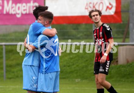 Fussball Unterliga West. Admira Villach gegen Lind. Torjubel Julian Mataln, Nace Begus (Lind).
Villach, am 1.6.2024.
Foto: Kuess
www.qspictures.net
---
pressefotos, pressefotografie, kuess, qs, qspictures, sport, bild, bilder, bilddatenbank